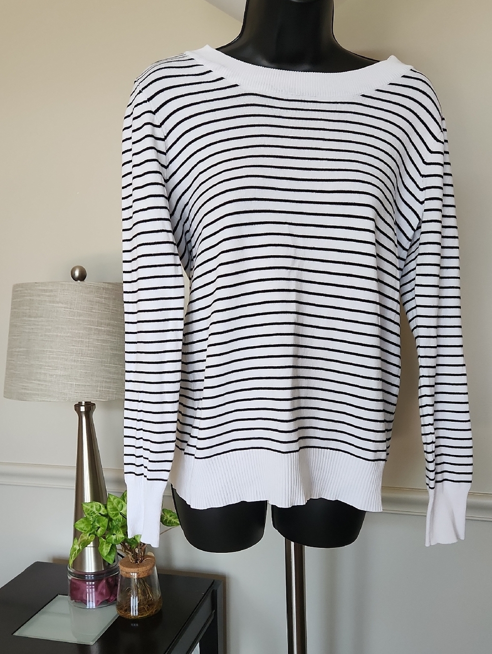 EIGHT18 Striped Boatneck Top in White & Black